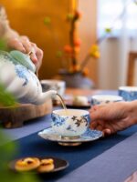 Platinum Blue & White 6-piece cup-pot Set (for 2 people), 130ml cups