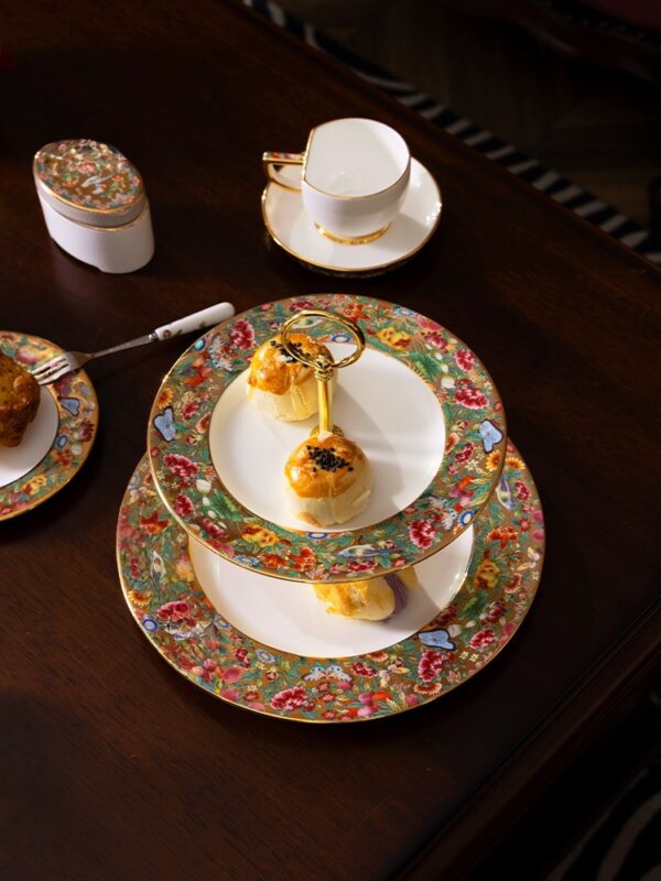 Guangcai Legacy 2-Piece Cake Set