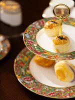 Guangcai Legacy 2-Piece Cake Set