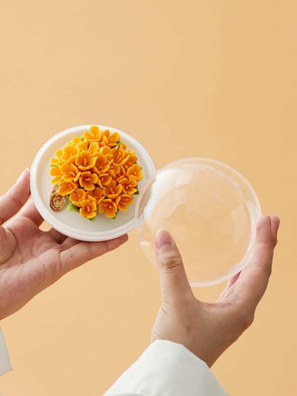 Natural Osmanthus-Scented Wax Cups and Incense Burners