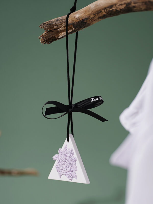 Natural WHITE ADMIRING PURPLE - Gypsum Fragrance Diffuser Hanging Piece