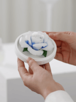 Natural Flowers in Full Bloom - Diffuser - Misty Blue