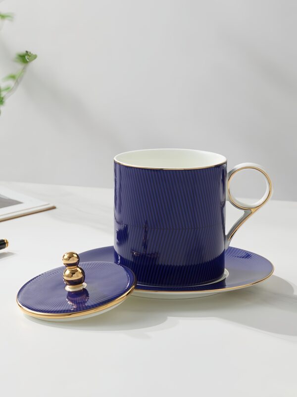 The Blue Danube Three-piece Cover Cup Set