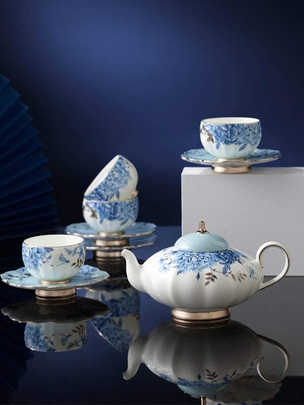 Platinum Blue & White Cup-pot Set (10-piece set for 4 persons)