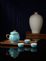 Azure Strokes 7-piece travel set (300ml)