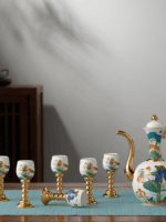 Felicitous Duet 8-pieces wine set