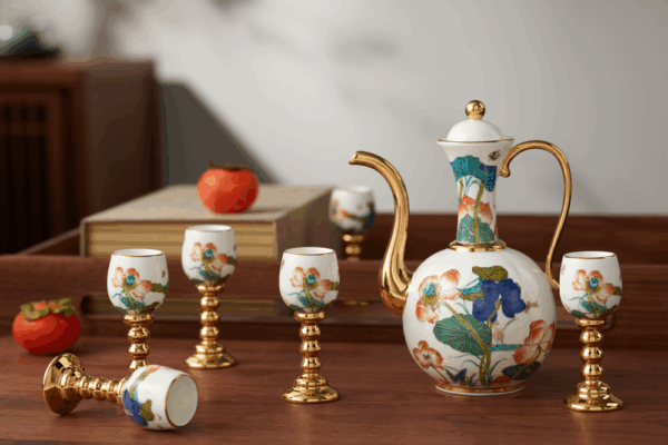 Felicitous Duet 8-pieces wine set