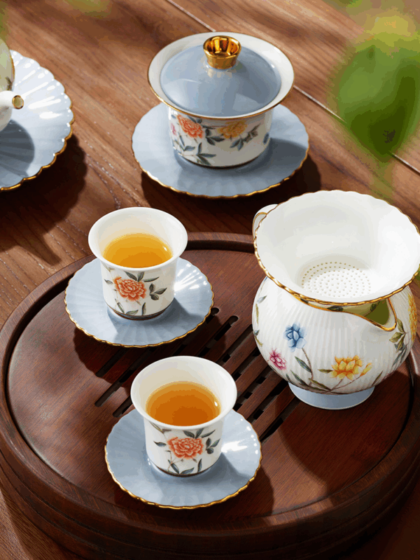 Lunar Chronicles 21-Piece Chinese Set