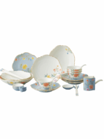 Lunar Chronicles 29-Piece Dinnerware Set