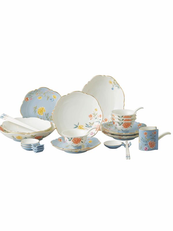 Lunar Chronicles 29-Piece Dinnerware Set