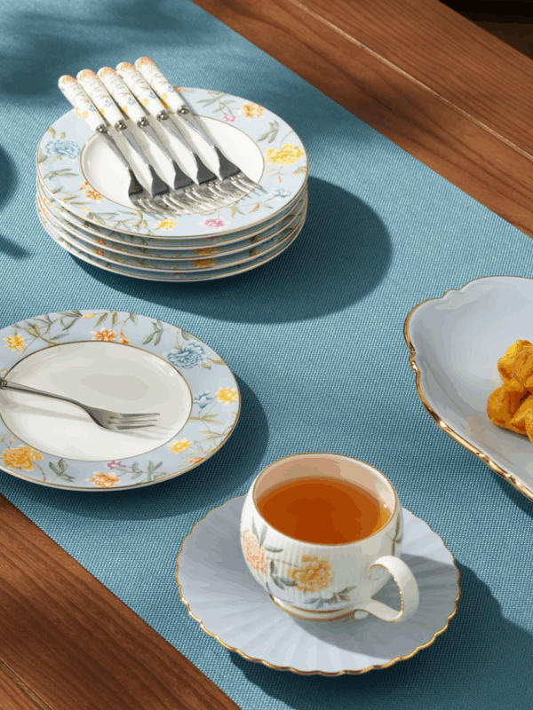 Lunar Chronicles 2-Prong Fork Spoon