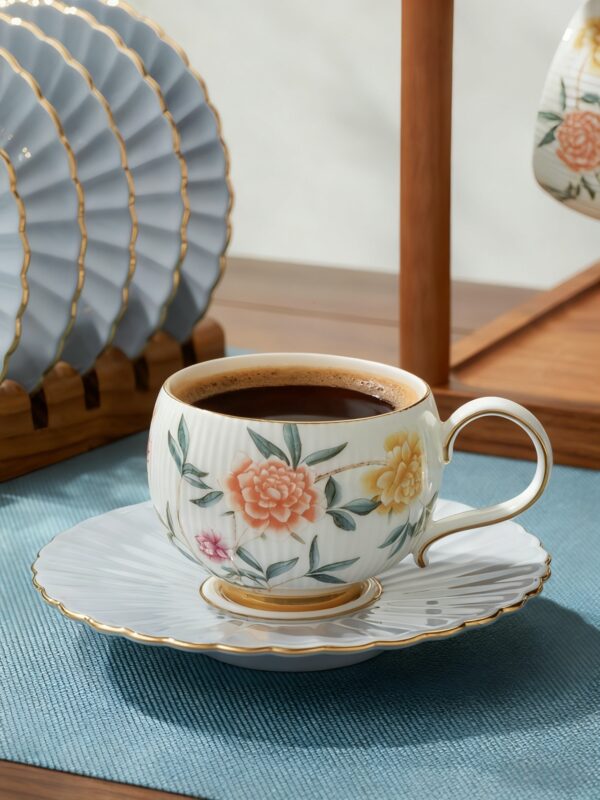 Lunar Chronicles-Two cups and saucers (180ml)