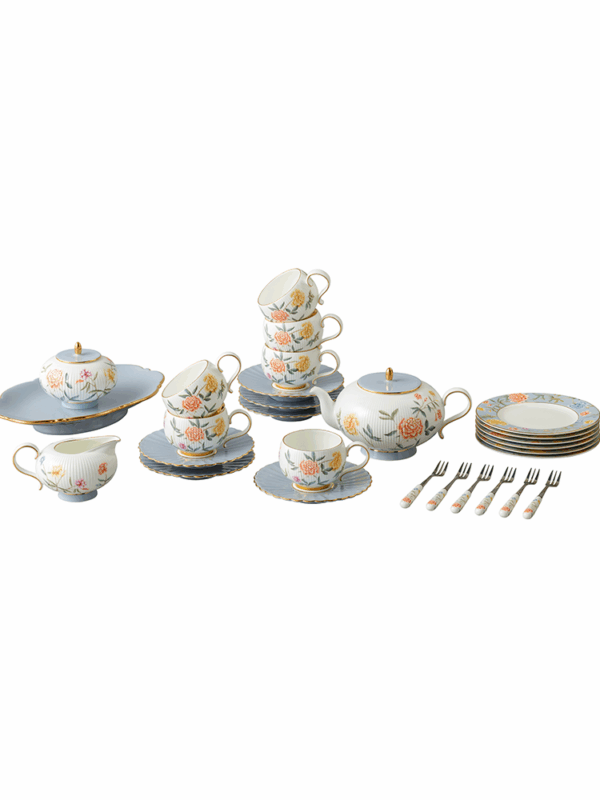 Lunar Chronicles 30-Piece Coffee Set