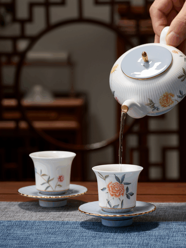 Lunar Chronicles 36-Piece Kung Fu Set