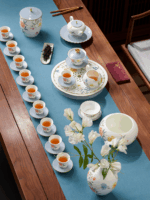 Lunar Chronicles 36-Piece Kung Fu Set