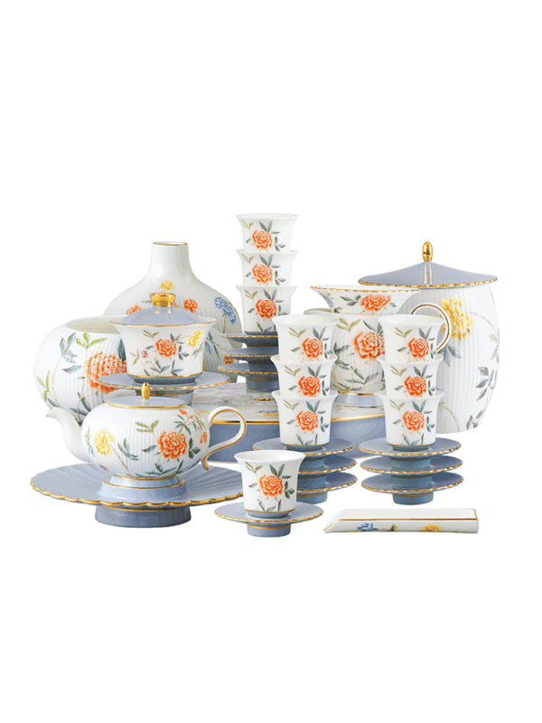 Lunar Chronicles 36-Piece Kung Fu Set