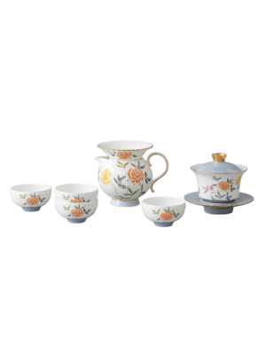 Lunar Chronicles 9-piece Set for 4 People