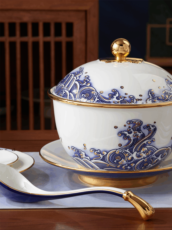 Pearls d Orient 31-piece tableware set