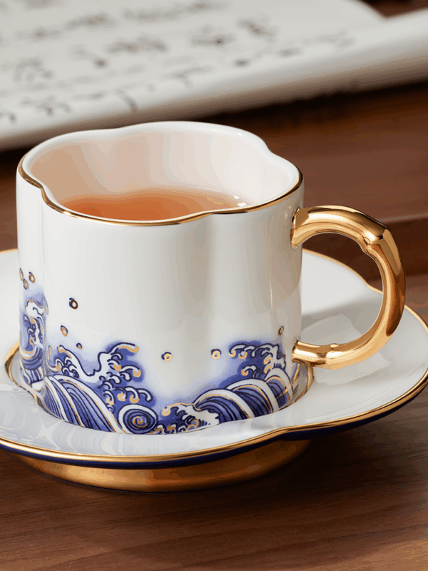 Pearls d Orient 4-piece tea set