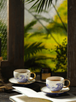 Pearls d Orient 8-piece coffee set