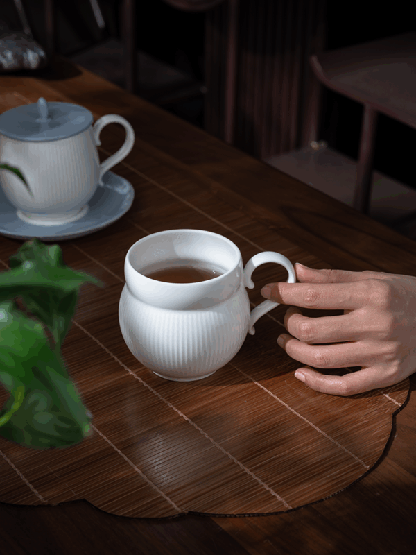 Moonlight Mug 310ml- White and grayMoonlight