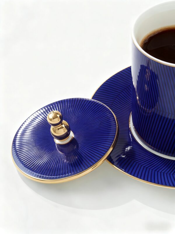 The Blue Danube Three-piece Cover Cup Set